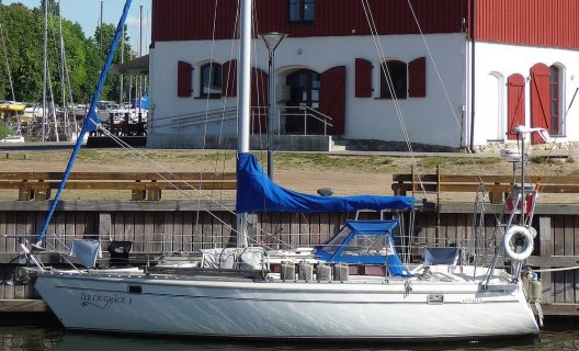 Jeanneau Attalia 32 Swing Keel, Sailing Yacht for sale by White Whale Yachtbrokers - Willemstad