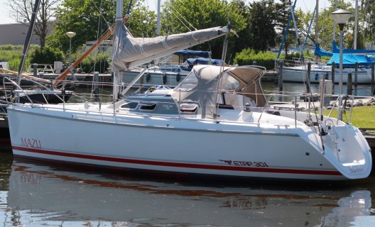 Etap 30i, Zeiljacht for sale by White Whale Yachtbrokers - Sneek