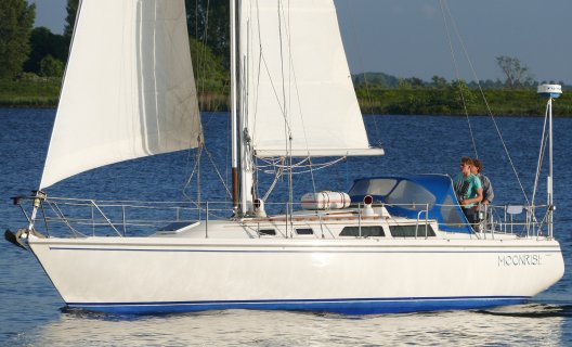 Catalina 36, Sailing Yacht for sale by White Whale Yachtbrokers - Willemstad