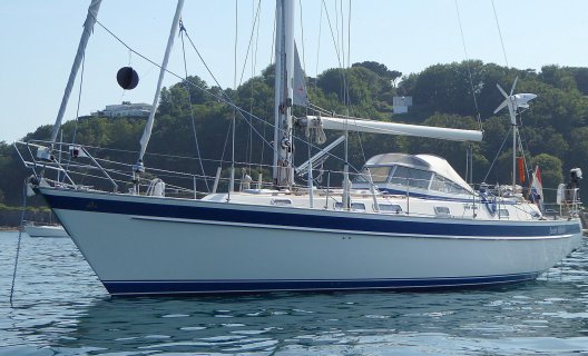 Hallberg Rassy 42 F MKII, Segelyacht for sale by White Whale Yachtbrokers - Willemstad
