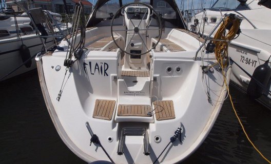 Bavaria 37-2, Segelyacht for sale by White Whale Yachtbrokers - Willemstad