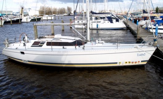 Feeling 1090, Zeiljacht for sale by White Whale Yachtbrokers - Willemstad