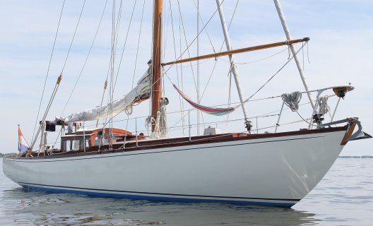 Abeking & Rasmussen Classic 1260 "Hamburg V", Klassiek scherp jacht for sale by White Whale Yachtbrokers - Willemstad