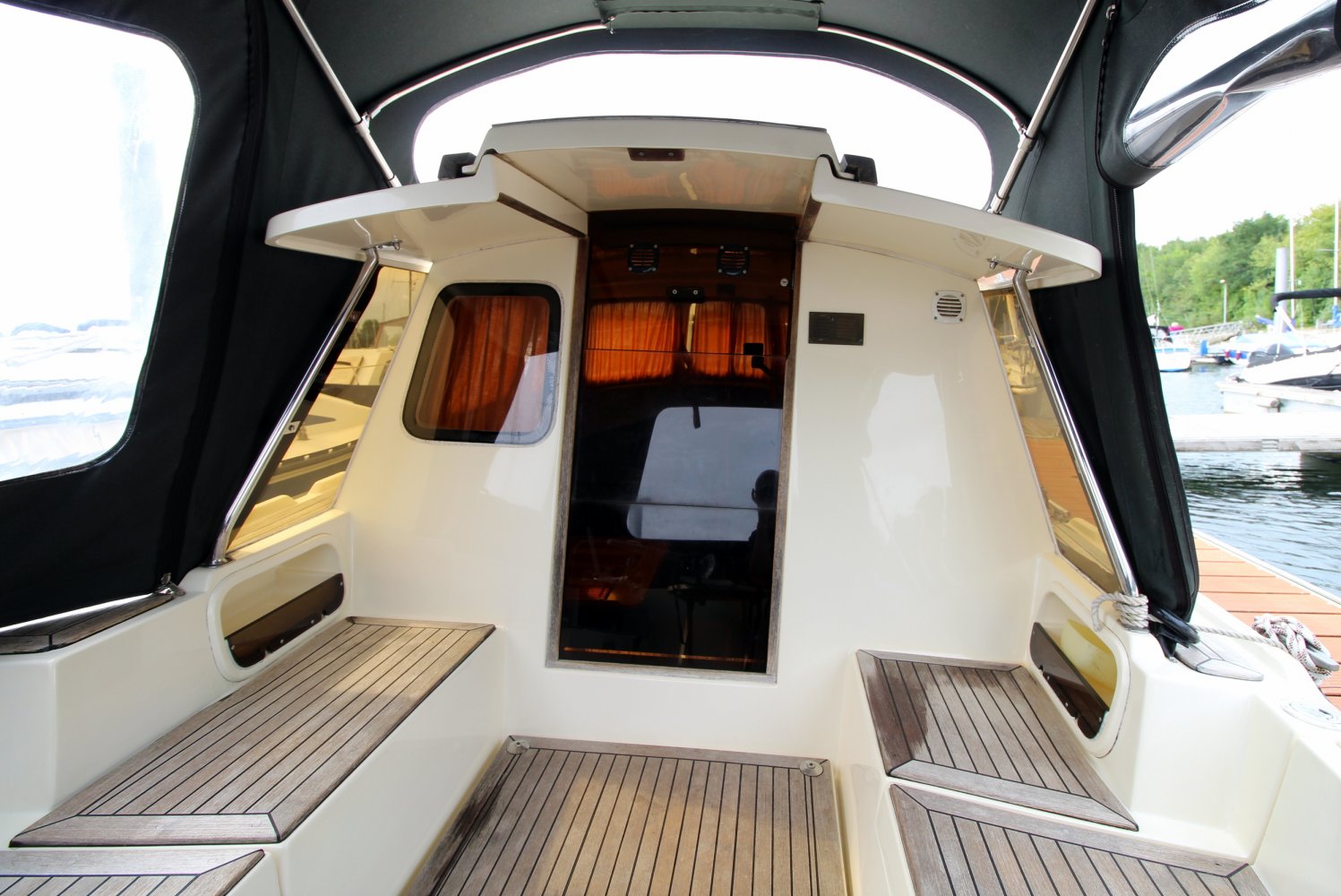 haber-660-m-motorboot-te-koop-white-whale-yachtbrokers