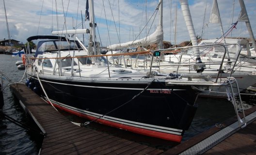 Nauticat 385, Segelyacht for sale by White Whale Yachtbrokers - Finland