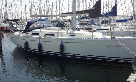 Hanse 341, Sailing Yacht for sale by White Whale Yachtbrokers - Willemstad