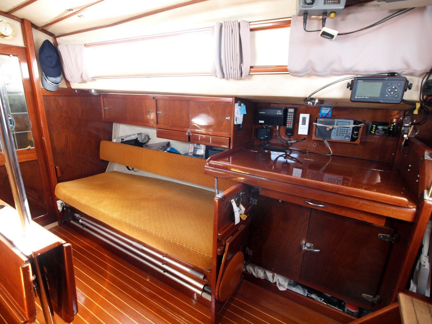 Amel Euros 41 sailboat for sale | White Whale Yachtbrokers