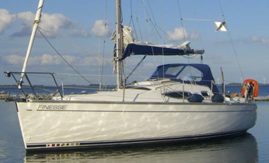Feeling 30 DI, Segelyacht for sale by White Whale Yachtbrokers - Willemstad