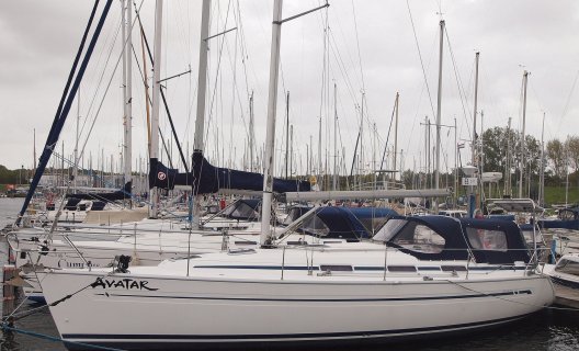 Bavaria 36-3, Segelyacht for sale by White Whale Yachtbrokers - Willemstad