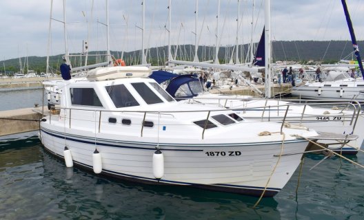 Adria 1002, Motorjacht for sale by White Whale Yachtbrokers - Croatia