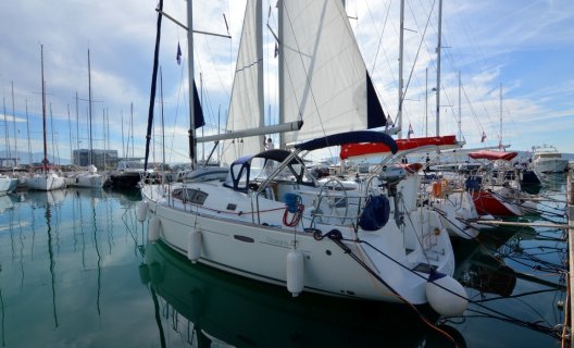 Beneteau Oceanis 43, Segelyacht for sale by White Whale Yachtbrokers - Croatia