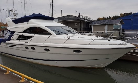Fairline Phantom 43, Motorjacht for sale by White Whale Yachtbrokers - Finland