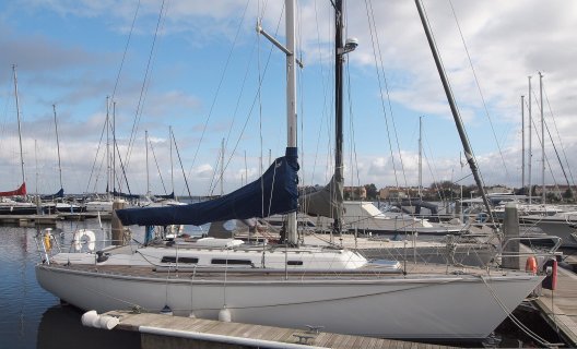 Spirit 36s, Sailing Yacht for sale by White Whale Yachtbrokers - Willemstad
