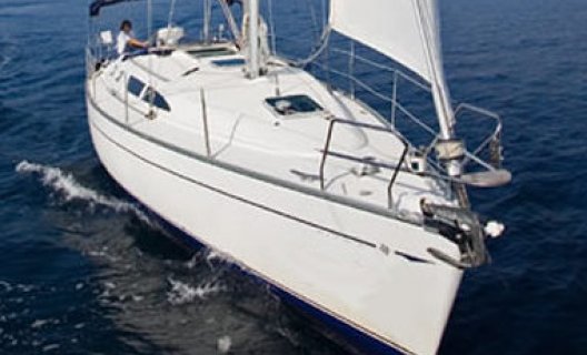 Jeanneau Sun Odyssey 37, Segelyacht for sale by White Whale Yachtbrokers - Willemstad