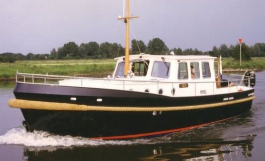 Roeier 1000, Motoryacht for sale by White Whale Yachtbrokers - Willemstad