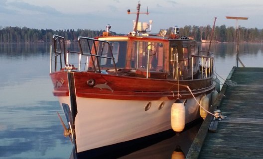 Freeman Attrill 40ft TSDY, Traditional/classic motor boat for sale by White Whale Yachtbrokers - Finland