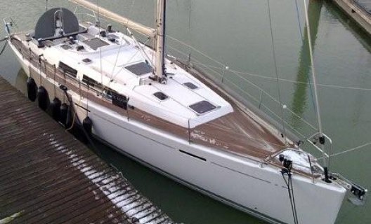 Grand Soleil 40, Zeiljacht for sale by White Whale Yachtbrokers - Willemstad