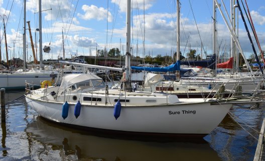 Taling 33 Ak, Segelyacht for sale by White Whale Yachtbrokers - Sneek
