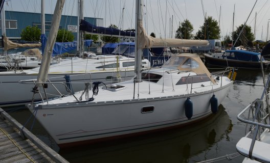 Jeanneau Sunway 27 (midzwaard), Zeiljacht for sale by White Whale Yachtbrokers - Sneek