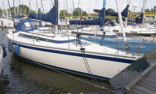 Friendship 35 Kielmidzwaard, Sailing Yacht for sale by White Whale Yachtbrokers - Enkhuizen