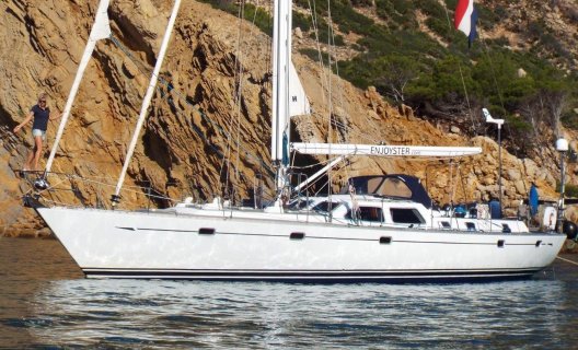 Oyster 53 HP, Segelyacht for sale by White Whale Yachtbrokers - Willemstad