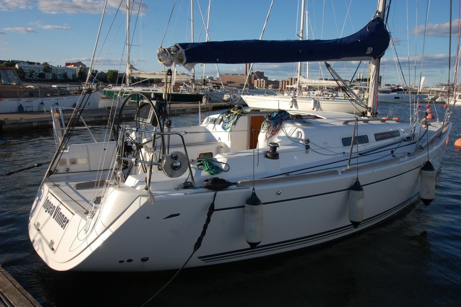 Dufour 34E Performance zeilboot te koop | White Whale Yachtbrokers