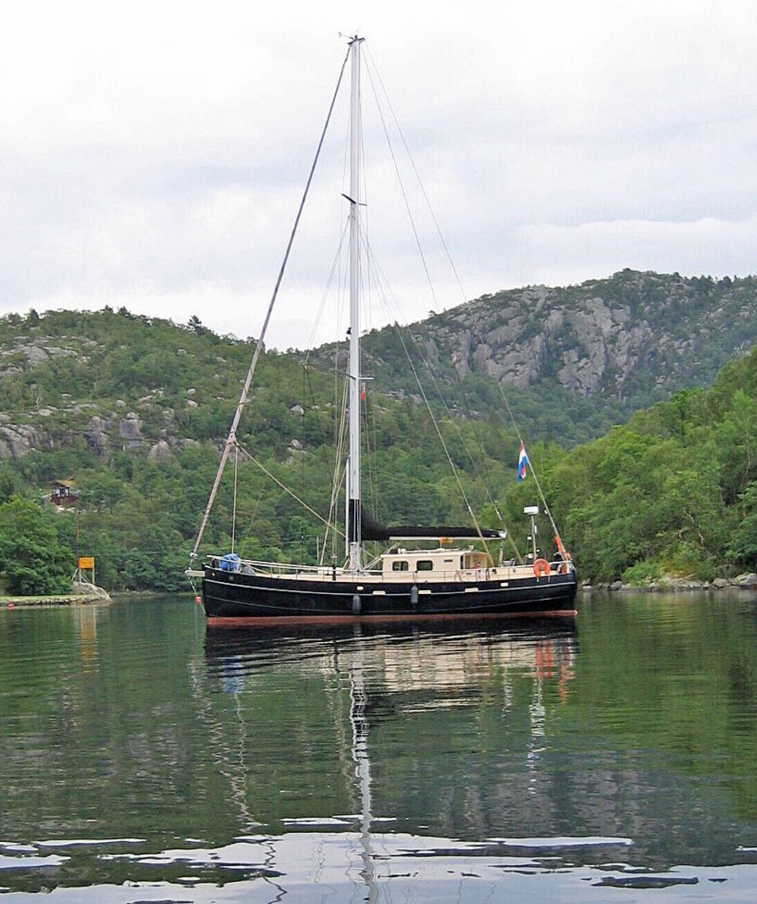 Baltic Rose 1300 sailboat for sale White Whale Yachtbrokers