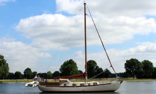 One off S-spant Klassiek Stalen Zeiljacht, Sailing Yacht for sale by White Whale Yachtbrokers - Limburg