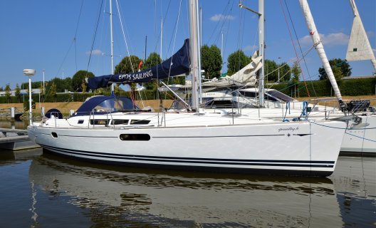 Jeanneau Sun Odyssey 44i, Segelyacht for sale by White Whale Yachtbrokers - Lemmer