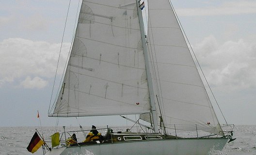 Van De Stadt 34, Segelyacht for sale by White Whale Yachtbrokers - Willemstad