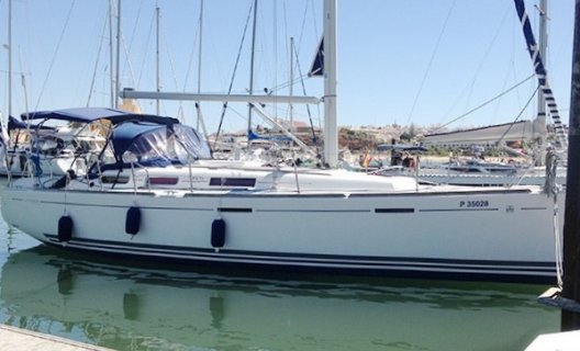 Dufour 365 Grand Large, Segelyacht for sale by White Whale Yachtbrokers - International