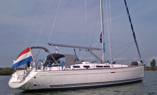 Dufour 455 Grand Large, Zeiljacht for sale by White Whale Yachtbrokers - Enkhuizen