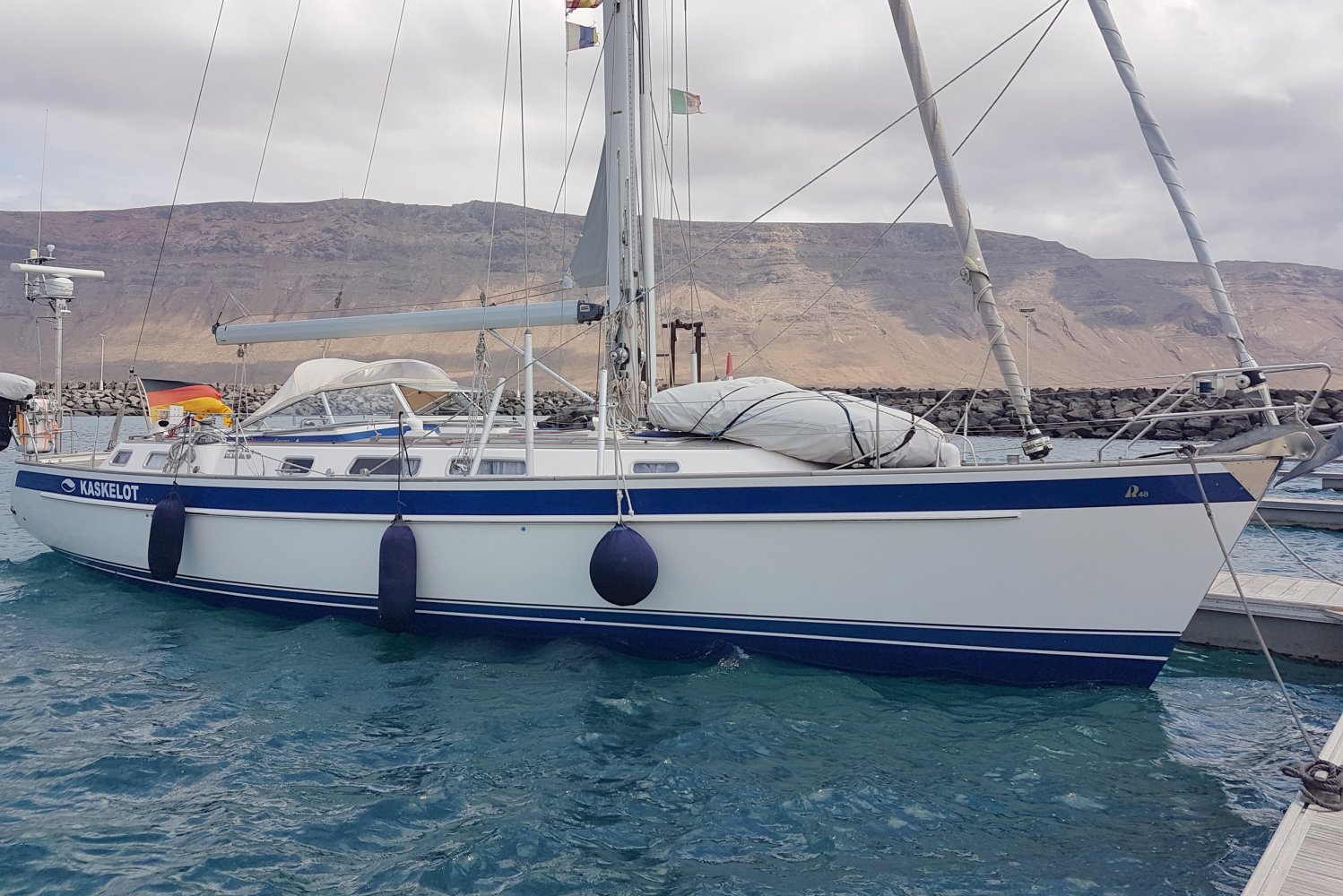 Hallberg Rassy 48 zeilboot te koop | White Whale Yachtbrokers