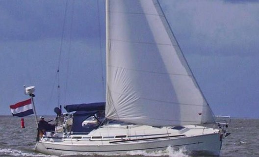 Bavaria 36 - 2, Segelyacht for sale by White Whale Yachtbrokers - Enkhuizen