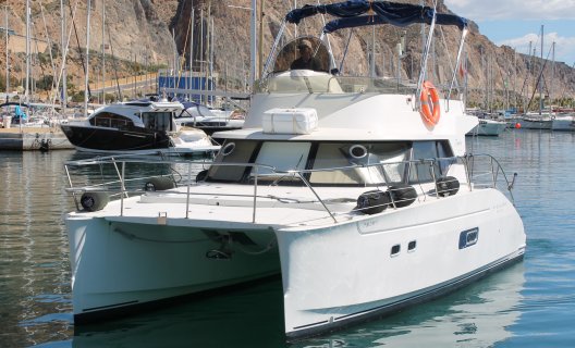 Fountaine Pajot Highland 35 Pilot, Multihull motorboot for sale by White Whale Yachtbrokers - Almeria