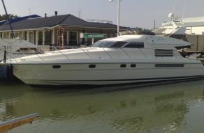 Fairline SQUADRON 59