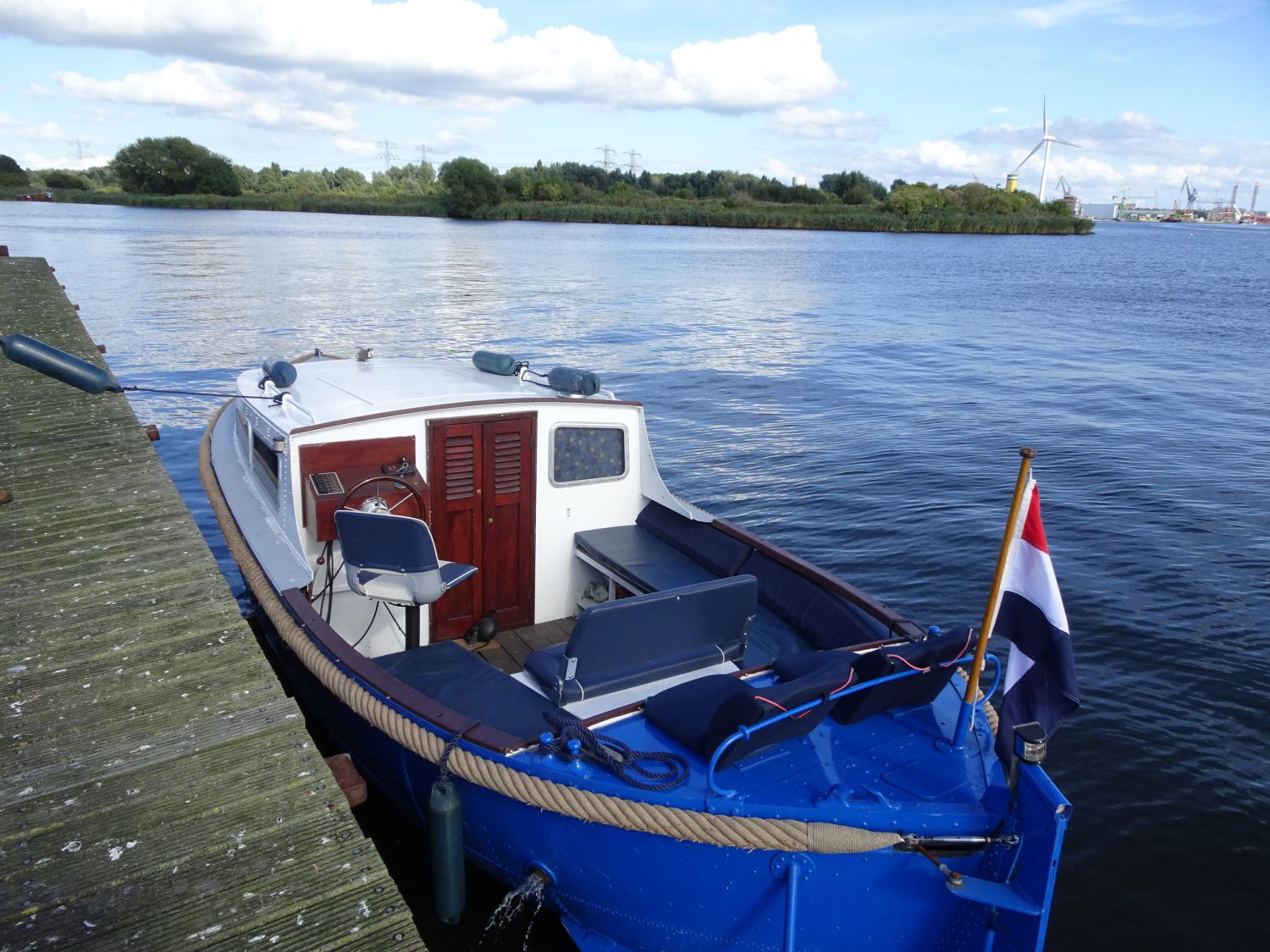 motorboot met kajuit kopen