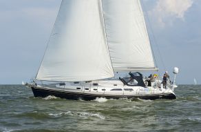 Catalina 470