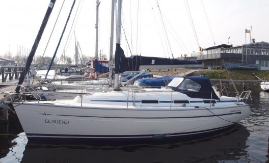 Bavaria 32, Segelyacht for sale by White Whale Yachtbrokers - Willemstad