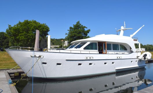 Hemmes Eldorado Flybridge, Motor Yacht for sale by White Whale Yachtbrokers - Willemstad