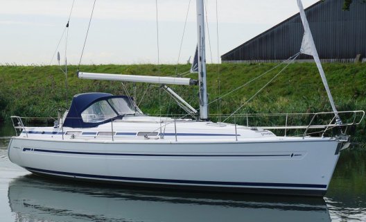 Bavaria 36 -2, Zeiljacht for sale by White Whale Yachtbrokers - Willemstad