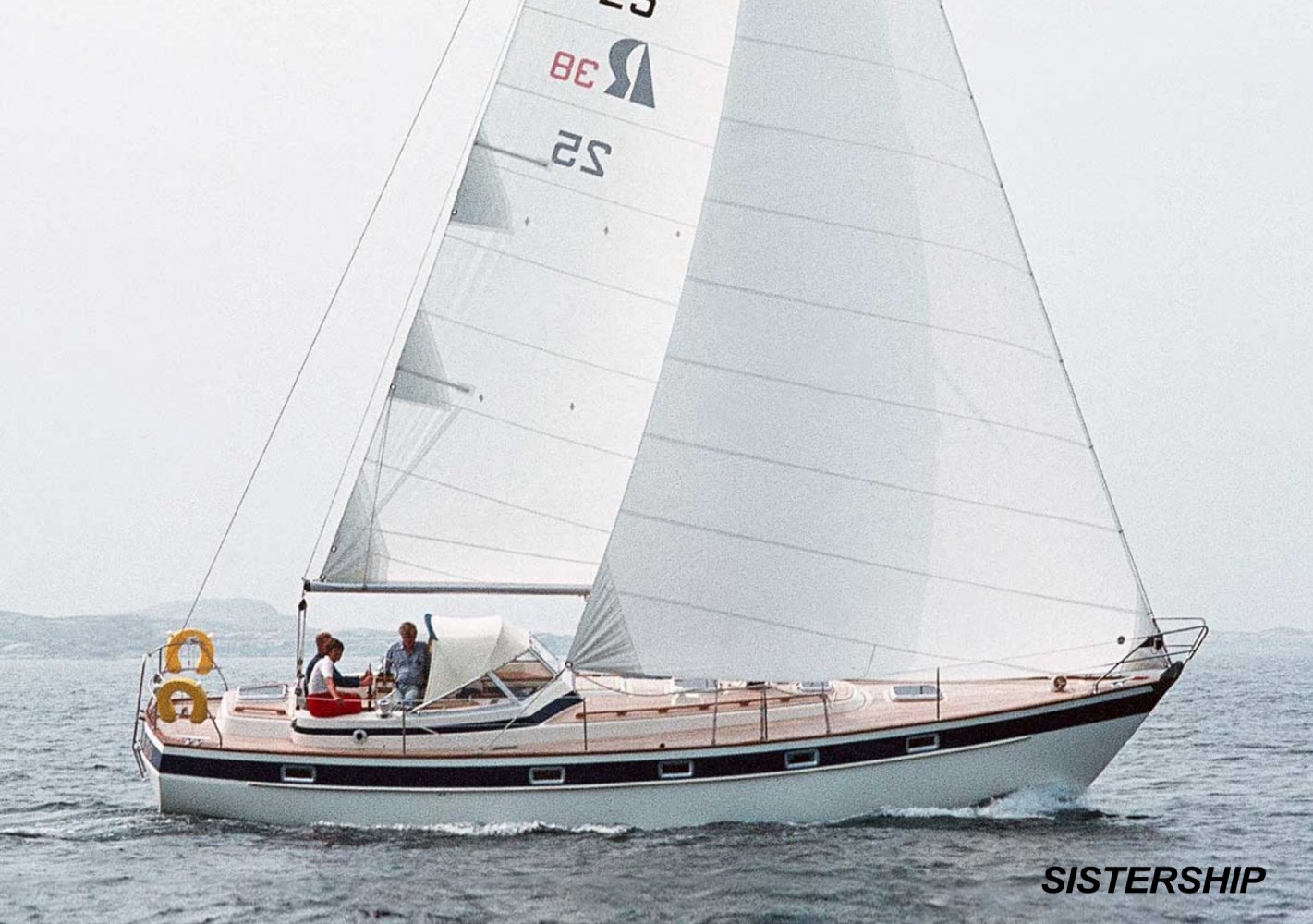 Hallberg Rassy 38 zeilboot te koop | White Whale Yachtbrokers