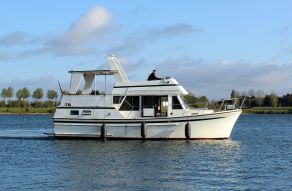 Taiwan Sundeck Trawler