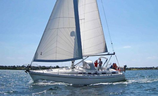 Moody 38 CC, Sailing Yacht for sale by White Whale Yachtbrokers - Almeria