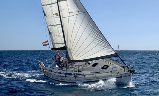 Moody 35 CC, Sailing Yacht for sale by White Whale Yachtbrokers - Almeria