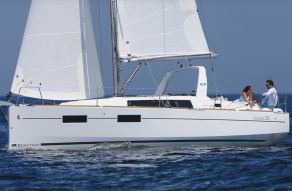 Beneteau Oceanis 35