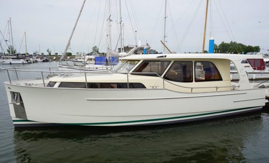 Greenline 33, Motorjacht for sale by White Whale Yachtbrokers - Willemstad