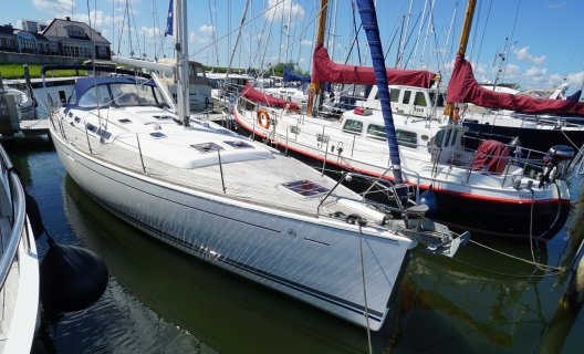 Dufour 455 Grand Large, Zeiljacht for sale by White Whale Yachtbrokers - Willemstad