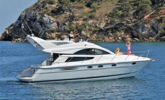 Fairline Phantom 46, Motoryacht for sale by White Whale Yachtbrokers - Finland