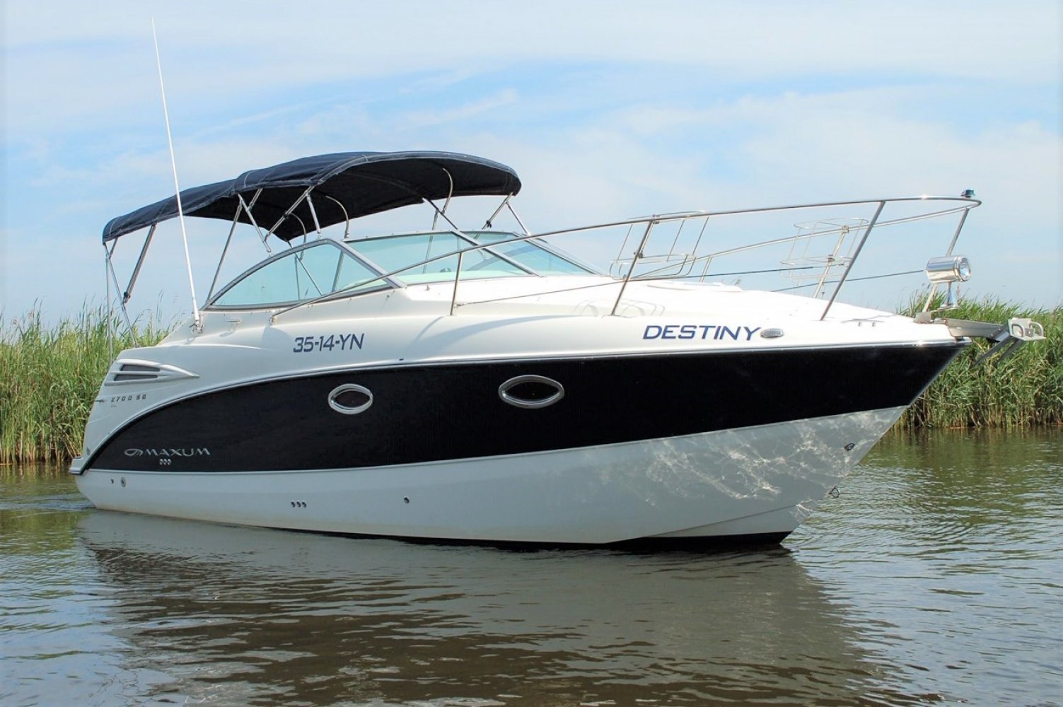 Maxum 2700 SE motorboot te koop | White Whale Yachtbrokers